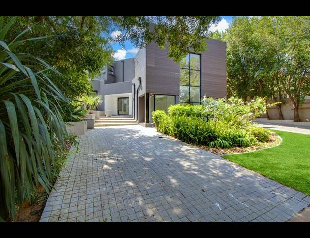 4 BEDROOM HOUSE FOR SALE IN DAINFERN GOLF ESTATE